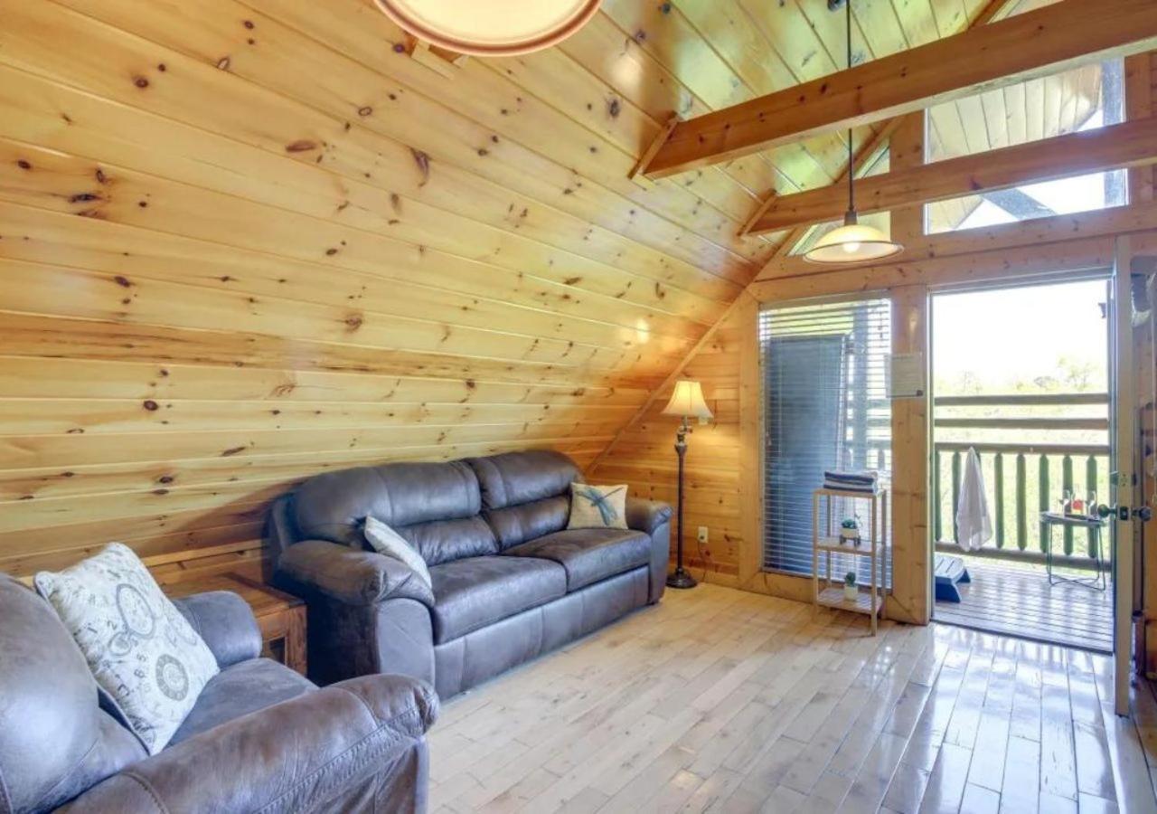 Fabulous Pet-Friendly, Family Cabin With Outdoor Kitchen, Hot Tub, Sauna, Fireplace, Theater Room, Arcade, Pool Table, And Fire Pit Within Minuties Of Dollywood Севьервилл Экстерьер фото
